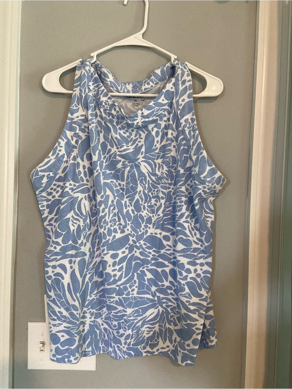 Coral Bay Blue & White Floral-Print Tank Top